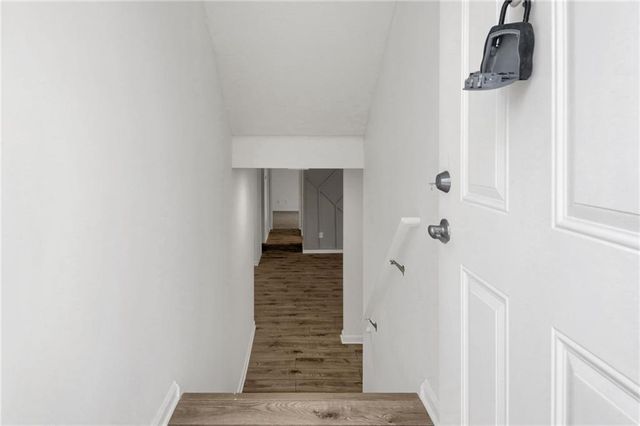 702 Glenleaf Drive, Peachtree Corners, GA 30092