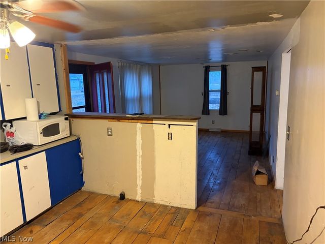 42082 Duquesne Street W, Columbiana, OH 44408