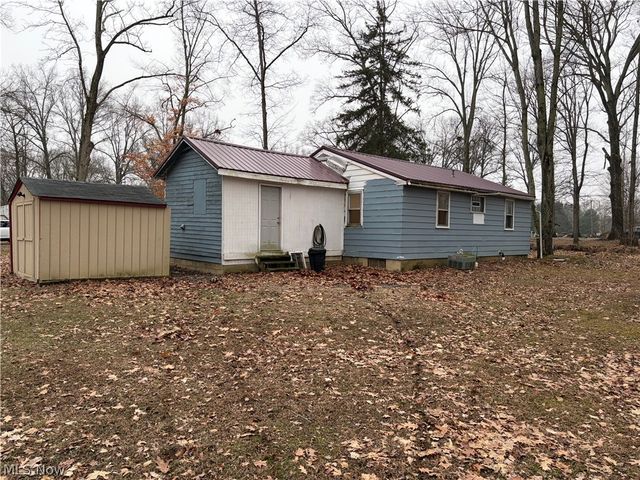 42082 Duquesne Street W, Columbiana, OH 44408