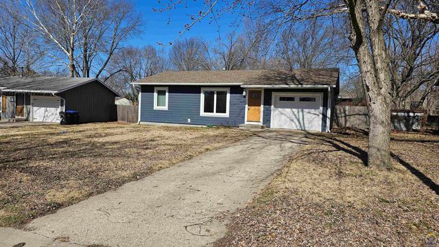 500 N Milton ST, Auburn, KS 66402