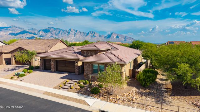 425 W Red Ribbon Lane, Oro Valley, AZ 85755