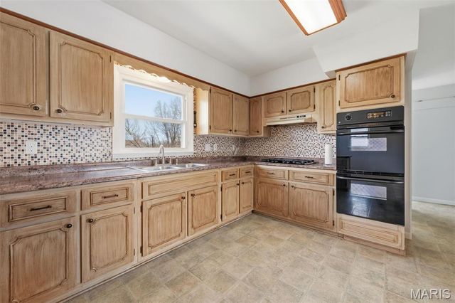 207 Scenic Drive, Elsberry, MO 63343