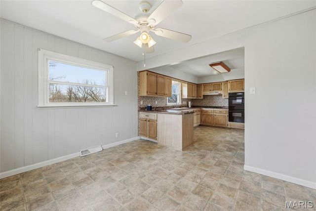 207 Scenic Drive, Elsberry, MO 63343