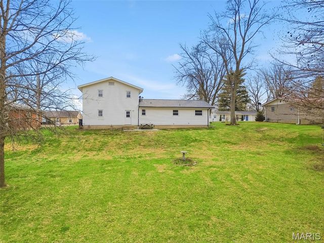 207 Scenic Drive, Elsberry, MO 63343