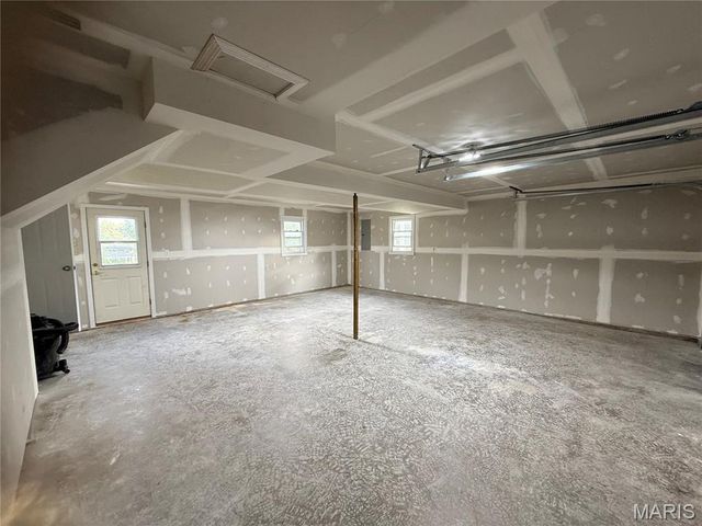 207 Scenic Drive, Elsberry, MO 63343