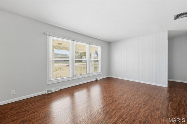207 Scenic Drive, Elsberry, MO 63343