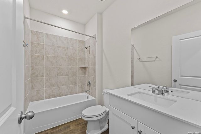 11721 Deloache Vale, San Antonio, TX 78245