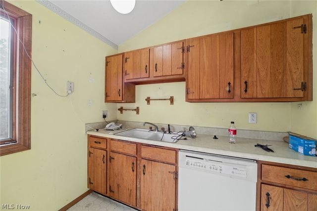 461 Delaware Drive, Brunswick, OH 44212