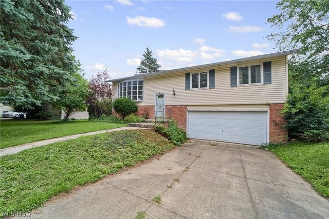461 Delaware Drive, Brunswick, OH 44212
