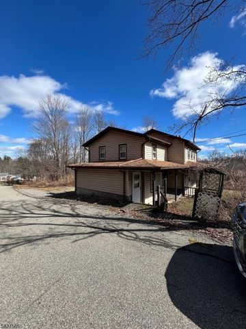 30 Corter Ln, West Milford Twp., NJ 07480