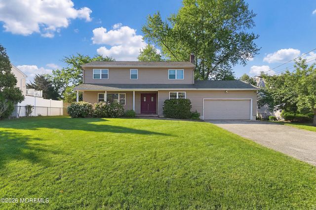 9 Lynn Drive, Toms River, NJ 08753