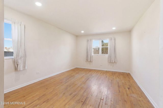 9 Lynn Drive, Toms River, NJ 08753