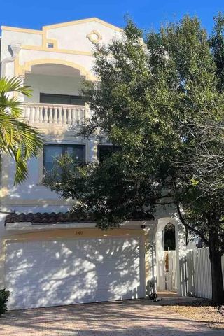 540 NE 17th Avenue, Fort Lauderdale, FL 33301