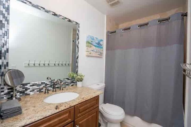 540 NE 17th Avenue, Fort Lauderdale, FL 33301