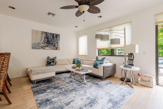 540 NE 17th Avenue, Fort Lauderdale, FL 33301