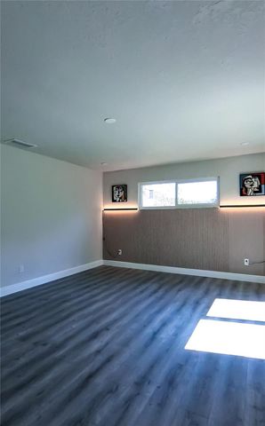 5418 6TH AVENUE S, St Petersburg, FL 33707