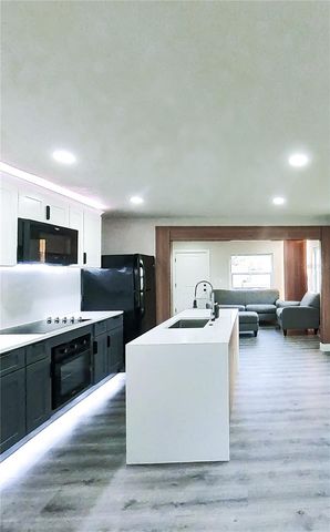 5418 6TH AVENUE S, St Petersburg, FL 33707