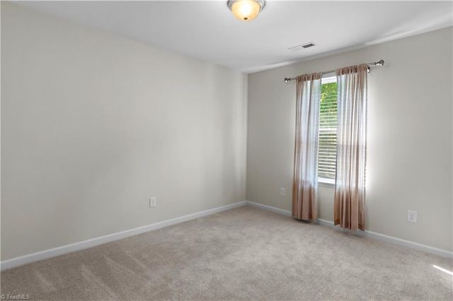 4077 Parkside Meadow Court, Winston-salem, NC 27127