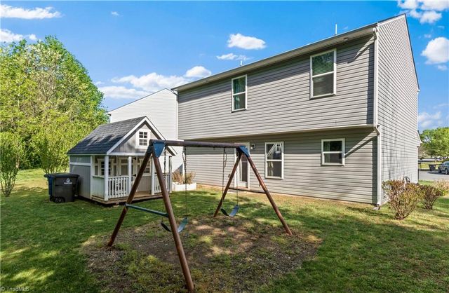 4077 Parkside Meadow Court, Winston-salem, NC 27127