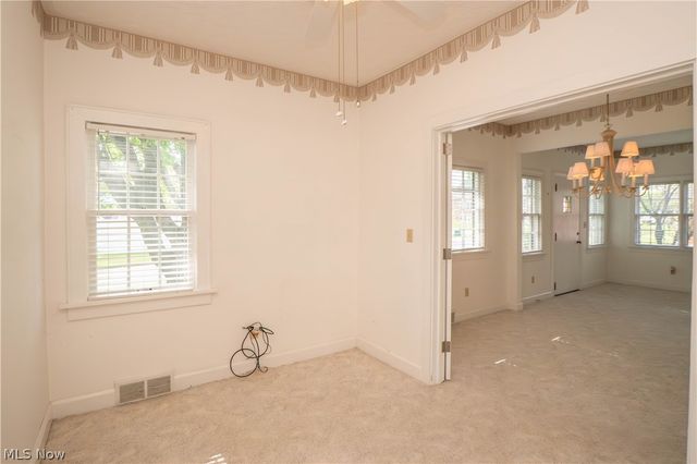 215 Lake Avenue NE, Hartville, OH 44632