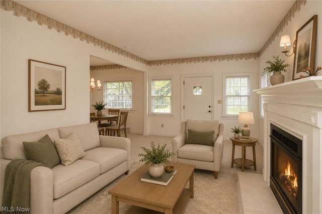 215 Lake Avenue NE, Hartville, OH 44632