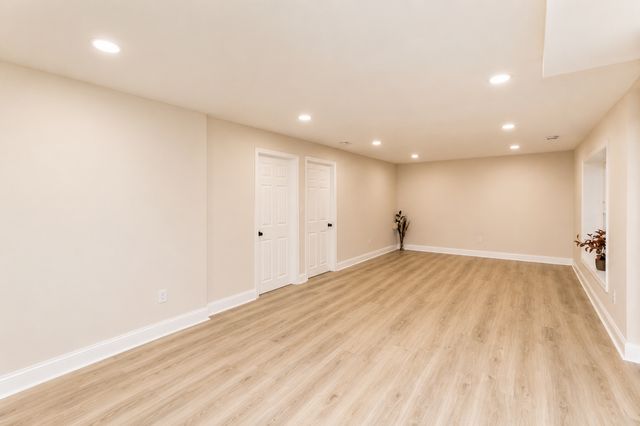 315 Rice Creek Terrace NE, Fridley, MN 55432