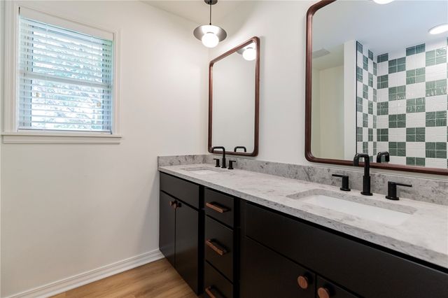 2926 Loxley Avenue, Fayetteville, AR 72703