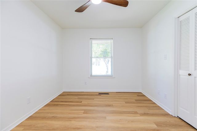 2926 Loxley Avenue, Fayetteville, AR 72703