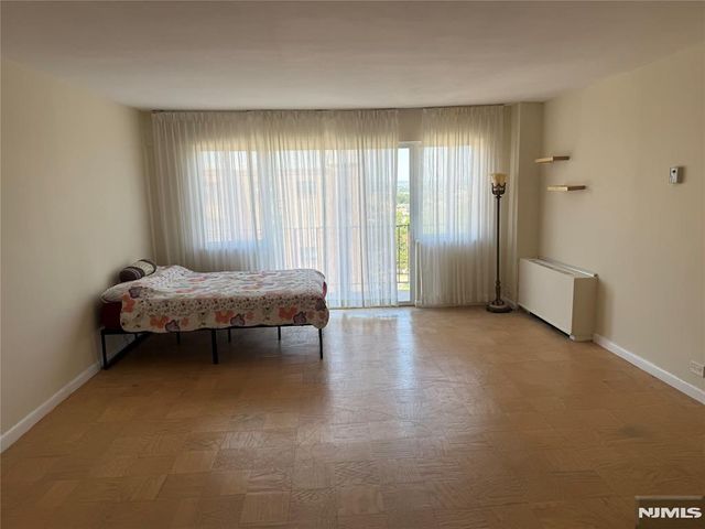 265 Main Street 702, Ridgefield Park, NJ 07660