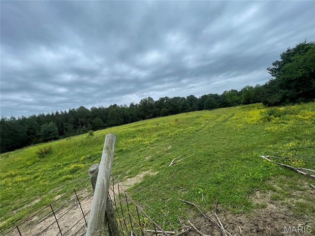 623 County Road 6590, Salem, MO 65560