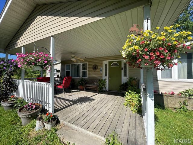 623 County Road 6590, Salem, MO 65560