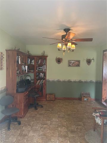 623 County Road 6590, Salem, MO 65560