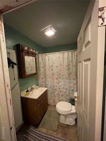 623 County Road 6590, Salem, MO 65560