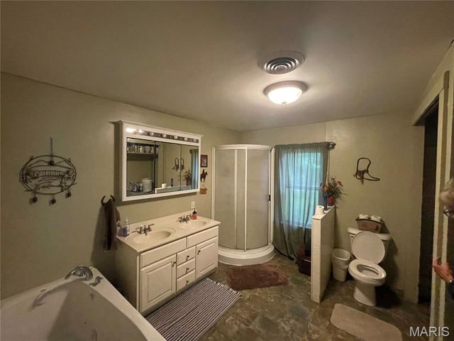 623 County Road 6590, Salem, MO 65560