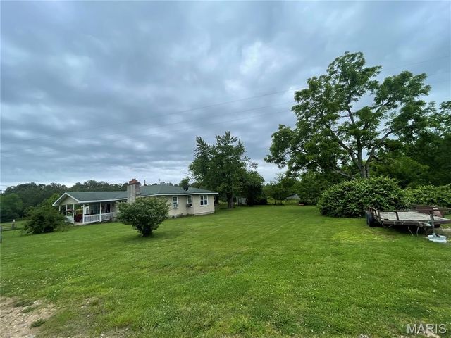 623 County Road 6590, Salem, MO 65560