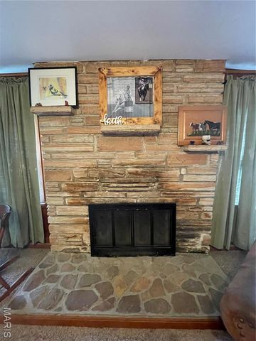 623 County Road 6590, Salem, MO 65560