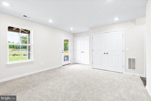 14 TELLURIDE WAY, Charles Town, WV 25414