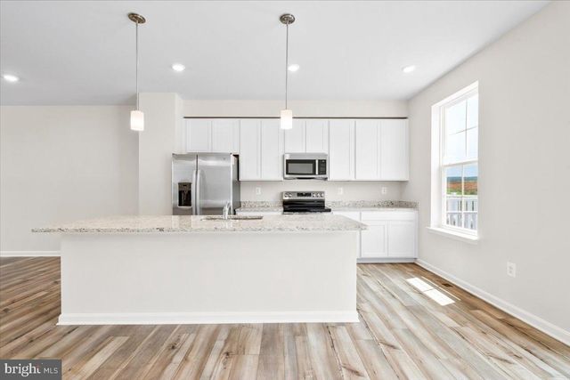 14 TELLURIDE WAY, Charles Town, WV 25414