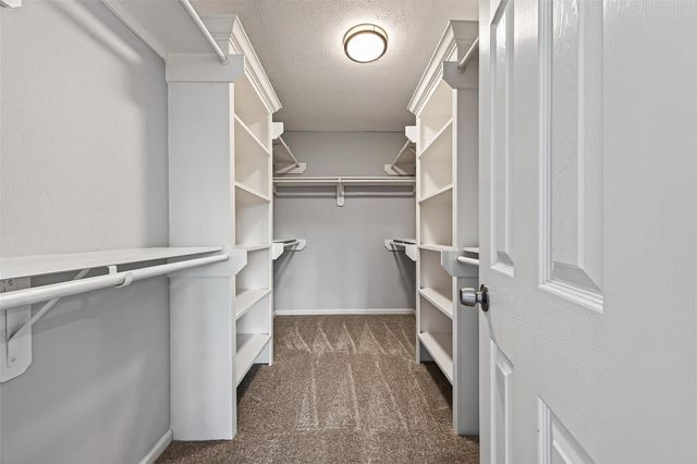 4004 Gatewood Road, Crosby, TX 77532