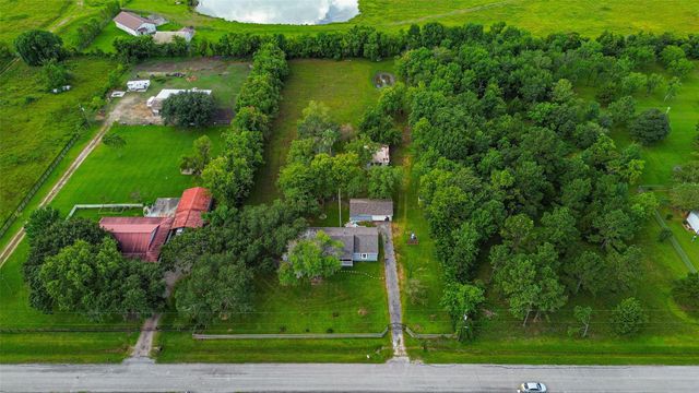 4004 Gatewood Road, Crosby, TX 77532