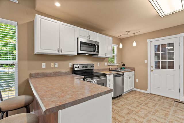 225 Sky King Drive, Fairfield Bay, AR 72088