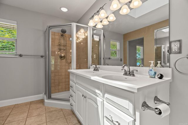 225 Sky King Drive, Fairfield Bay, AR 72088