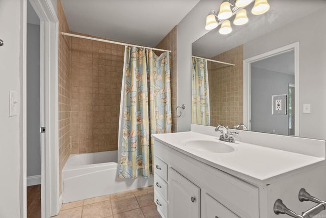 225 Sky King Drive, Fairfield Bay, AR 72088