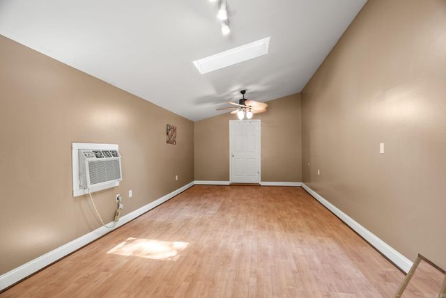 225 Sky King Drive, Fairfield Bay, AR 72088