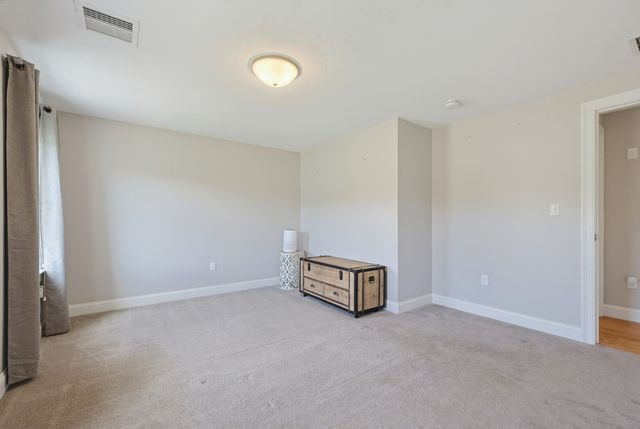 21 Windward Way, Swansea, MA 02777