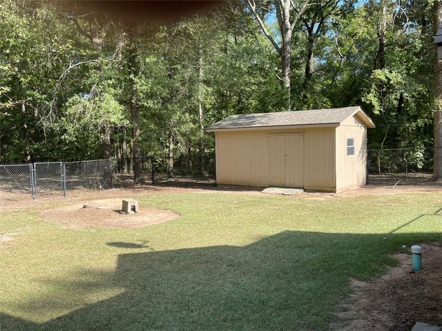 1035 Crouch Road, Benton, LA 71006