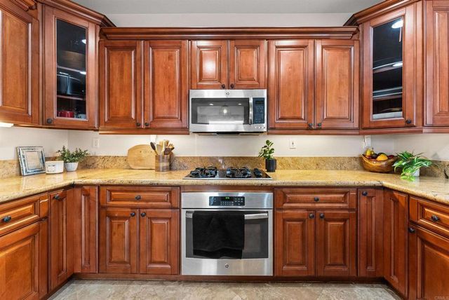 1546 Black Walnut Drive, San Marcos, CA 92078