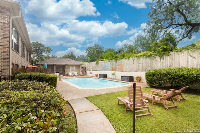 7926 Broadway Apt 101, San Antonio, TX 78209