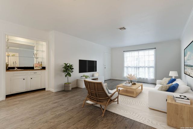 7926 Broadway Apt 101, San Antonio, TX 78209