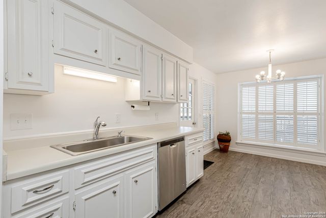 7926 Broadway Apt 101, San Antonio, TX 78209